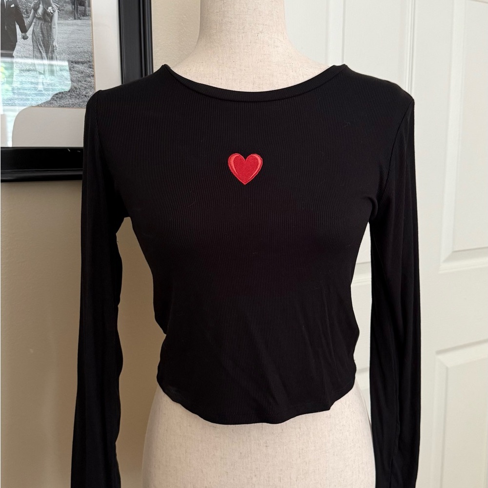 Wild Fable Black Fitted Crop Long Sleeve Tee